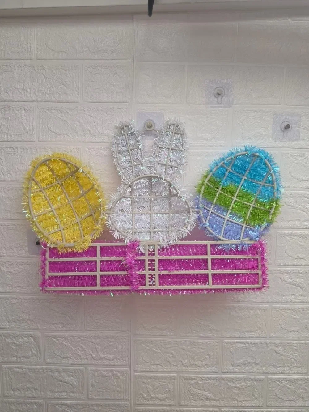 New Happy Easter Spring Tinsel Wreath WALL Decor BUNNY 19
